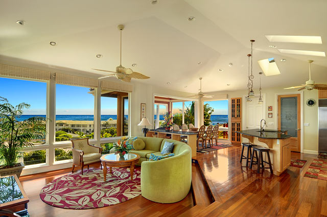 Living room Bird of Paradise vacation rental home